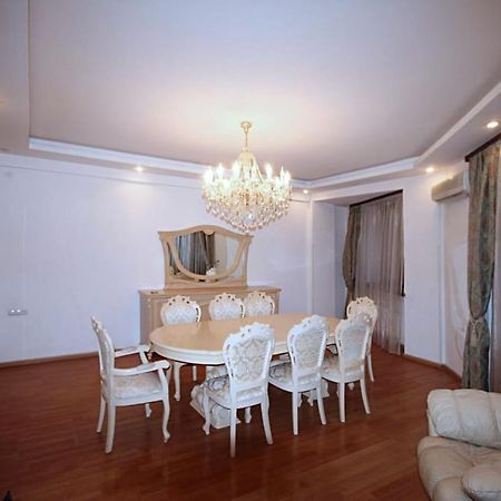 Freedom Apartments On Yekmalyan Str Erévan Extérieur photo