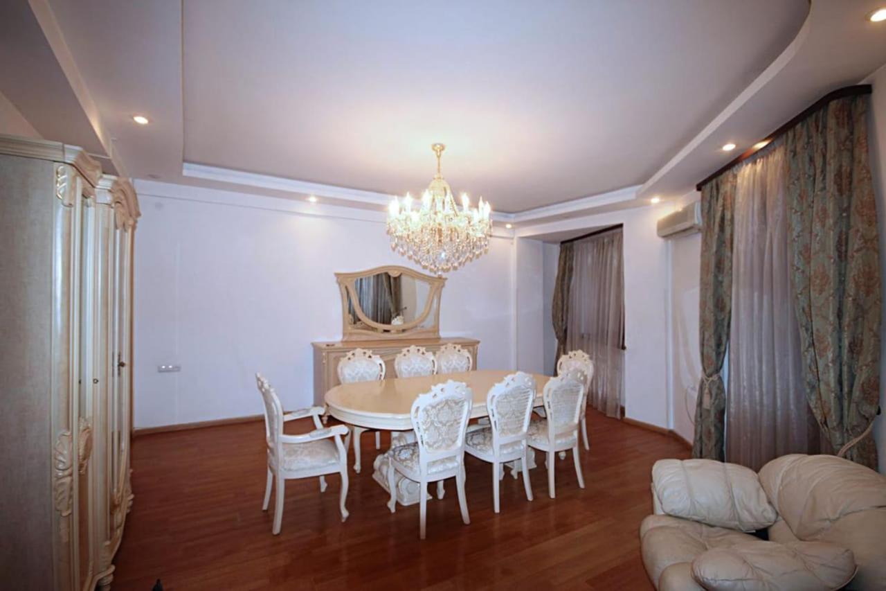 Freedom Apartments On Yekmalyan Str Erévan Extérieur photo